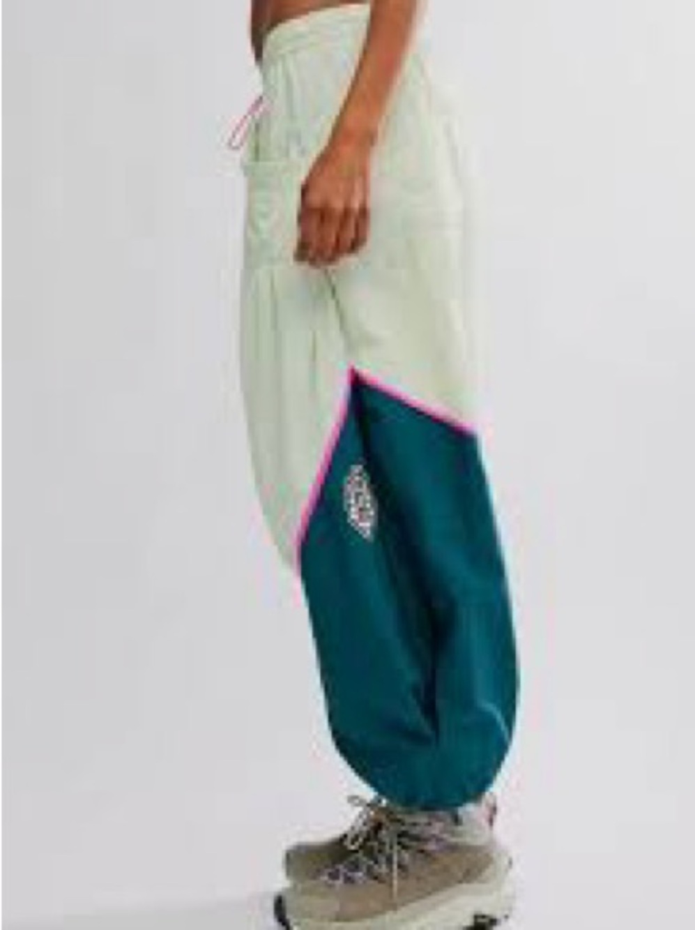 FP Movement Free Flow Nylon Joggers slouchy pockets logo Elastic waist small